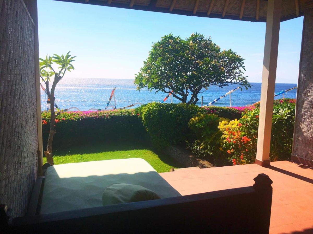Meditasi Bungalows & Villas Амед Экстерьер фото